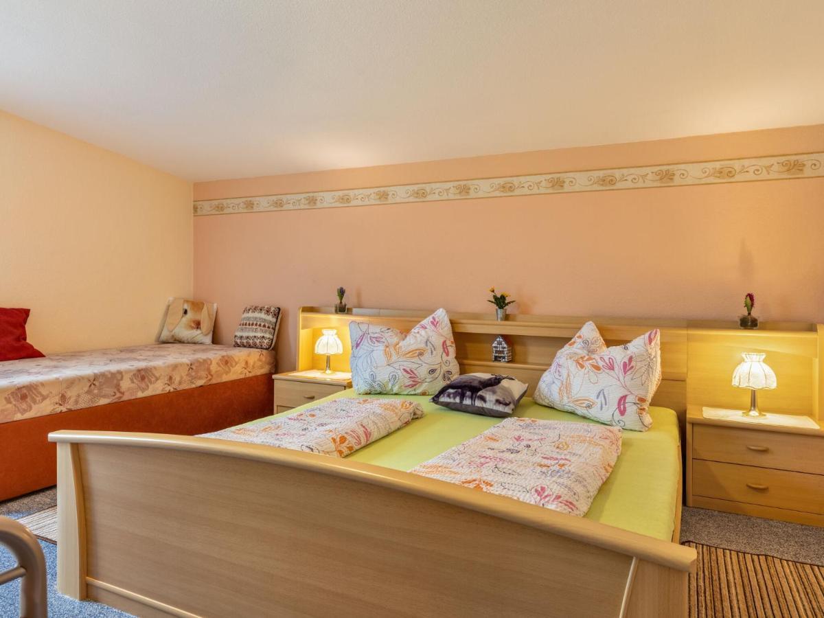 Beautiful Holiday House In Biendorf With Garden Korchow Exterior photo